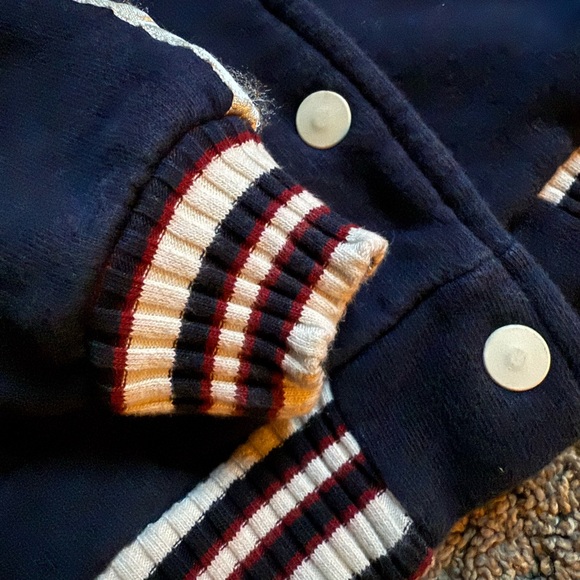 Zara Jacket - Picture 4 of 4